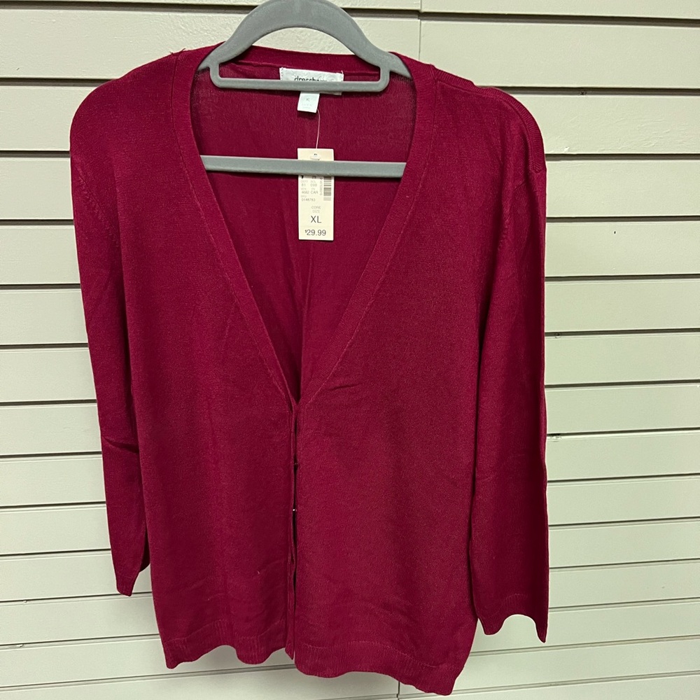 COPY - Dress Barn Women’s Red Cardigan Sweater Size XL. NWT!